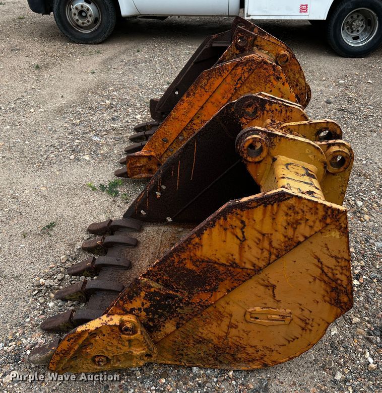 image for item MF9908 (2) 36" excavator buckets