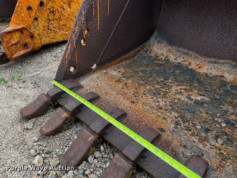 image for item MF9908 (2) 36" excavator buckets