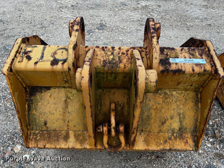 image for item MF9908 (2) 36" excavator buckets