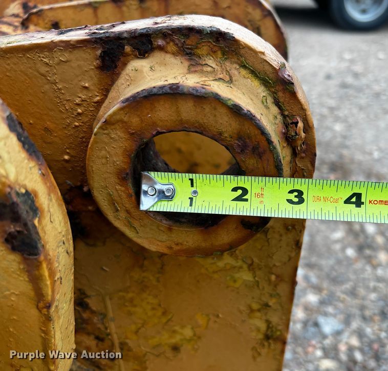 image for item MF9908 (2) 36" excavator buckets