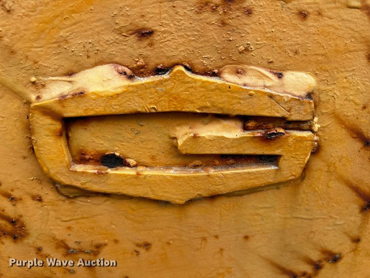 image for item MF9908 (2) 36" excavator buckets