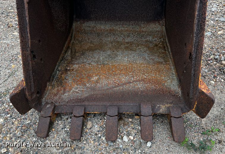 image for item MF9908 (2) 36" excavator buckets