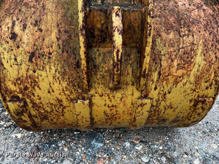 image for item MF9908 (2) 36" excavator buckets