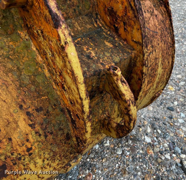 image for item MF9908 (2) 36" excavator buckets