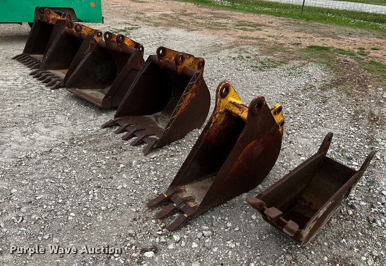 image for item MF9910 (6) backhoe buckets