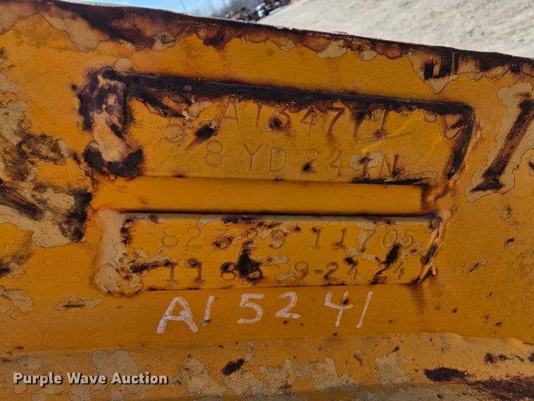 image for item MI9441 24" W excavator bucket