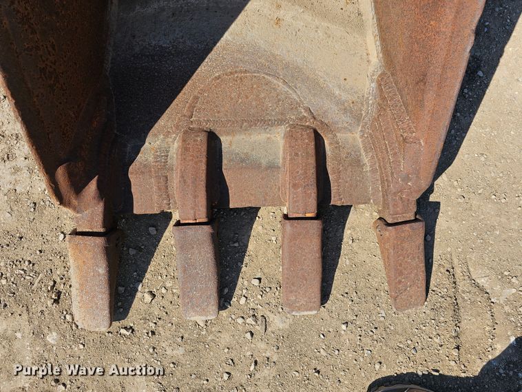 image for item MI9441 24" W excavator bucket