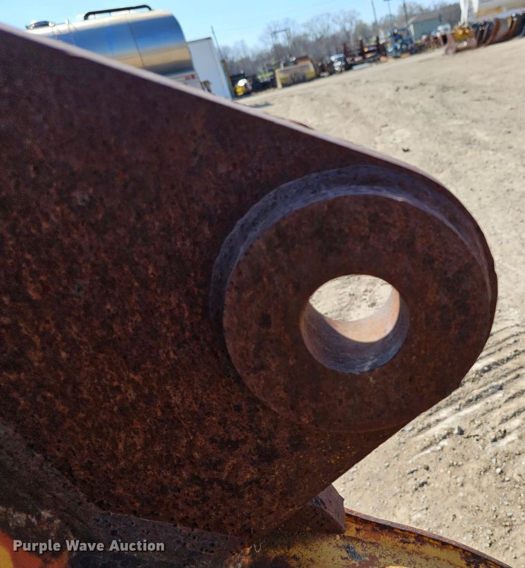 image for item MI9442 24" W excavator bucket