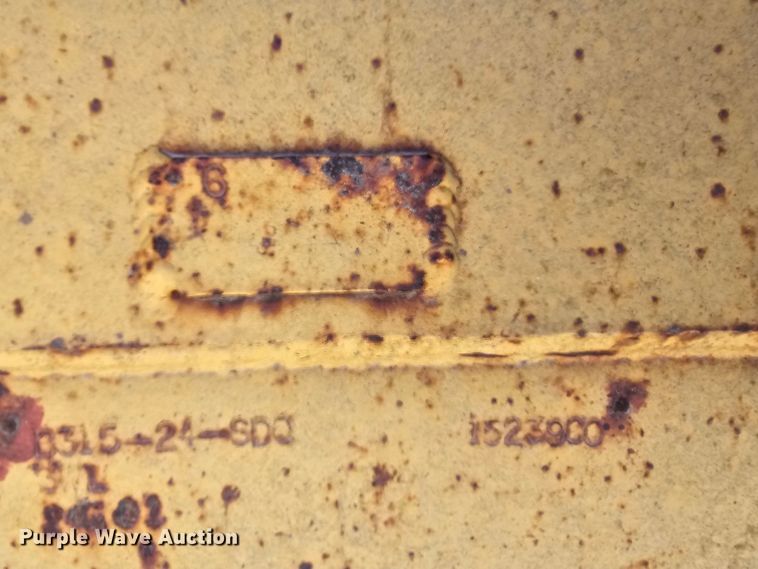 image for item MI9442 24" W excavator bucket