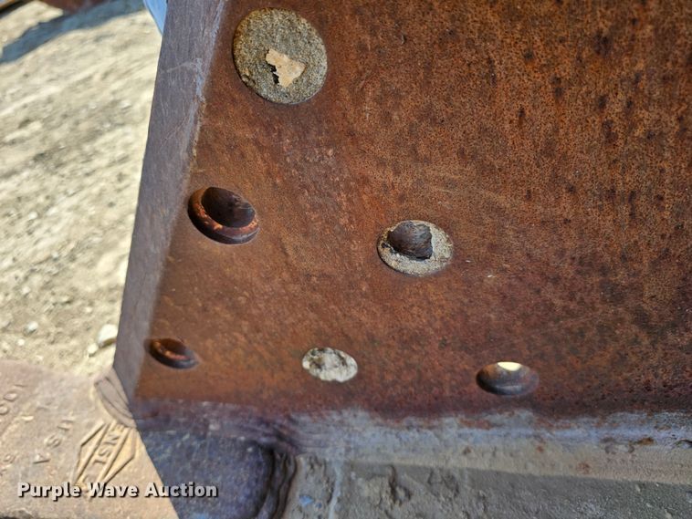 image for item MI9443 John Deere  44" W excavator bucket