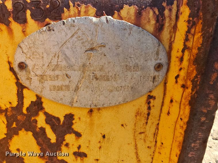 image for item MI9444 36" W excavator bucket