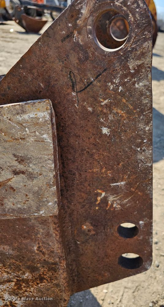 image for item MI9446 16" W backhoe bucket