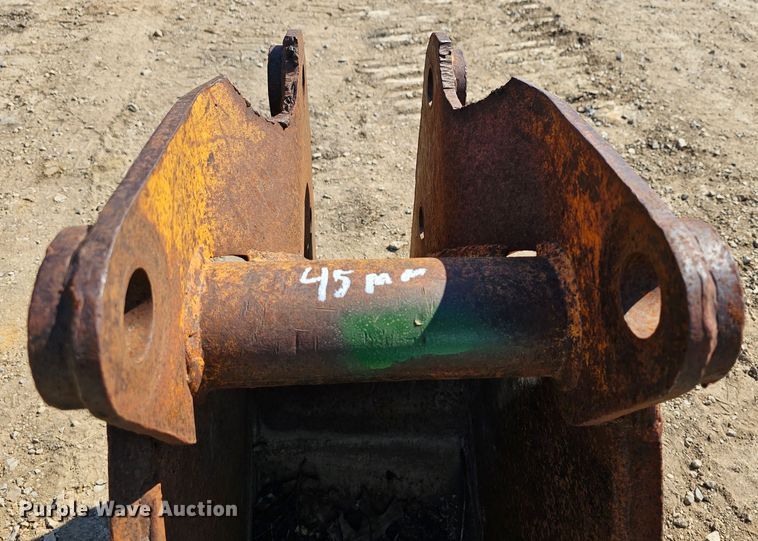 image for item MI9452 16" W backhoe bucket