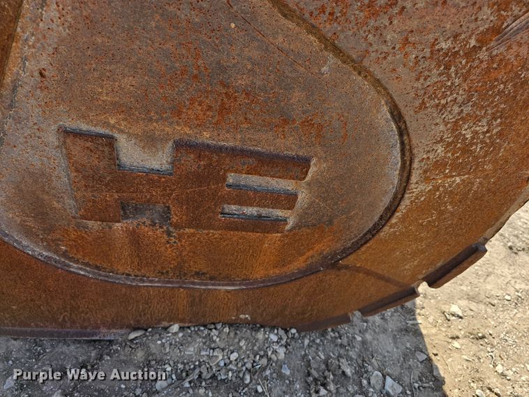 image for item MI9454 John Deere  40" W excavator bucket