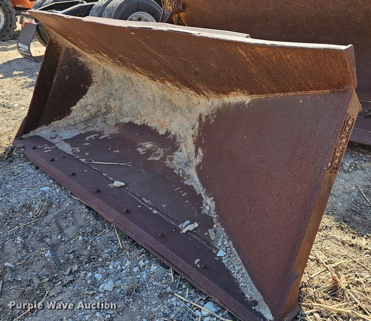 image for item MI9458 Boughton  103" W side dump bucket