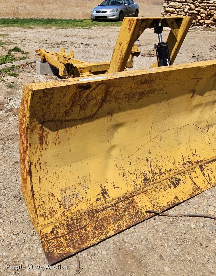 image for item MI9510 Leon  10'W dozer blade