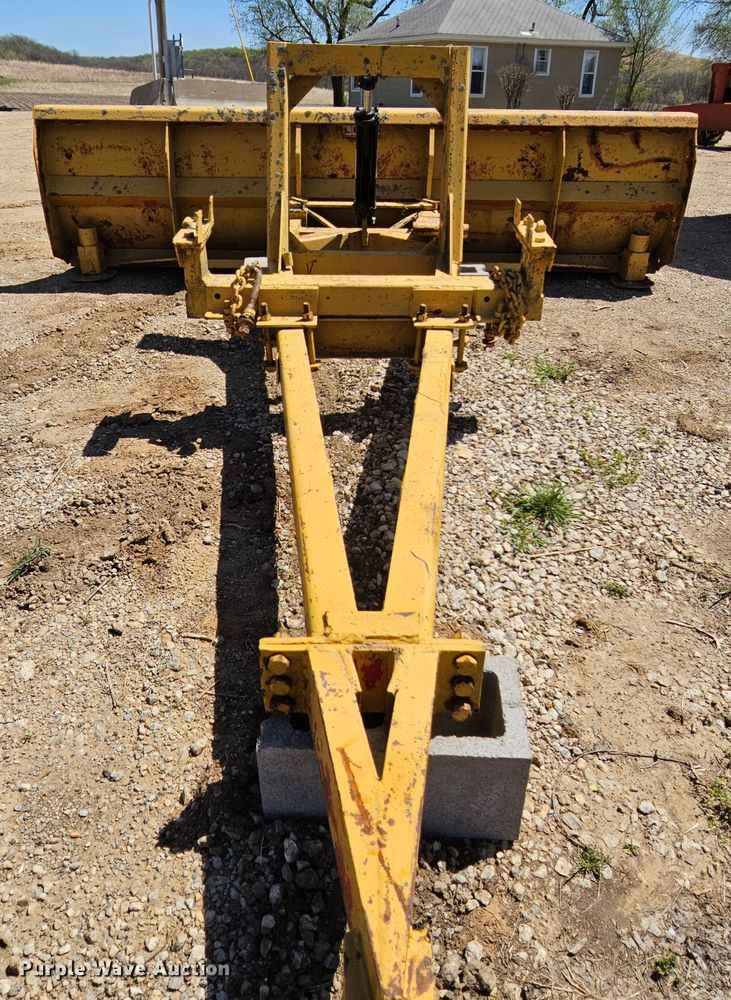 image for item MI9510 Leon  10'W dozer blade