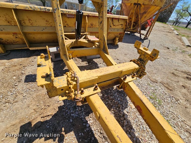 image for item MI9510 Leon  10'W dozer blade