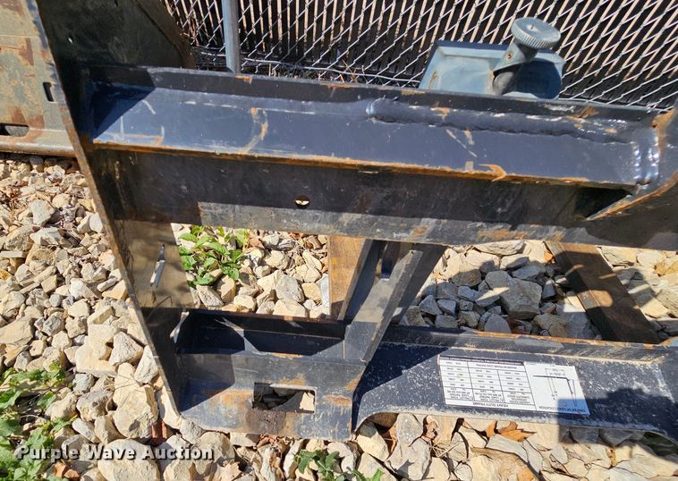 image for item MI9519 Bobcat 7294305  skid steer forks