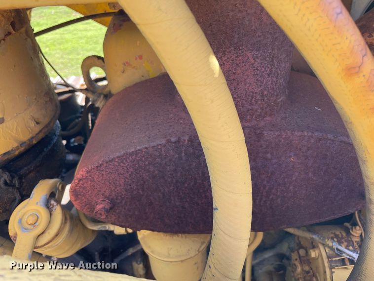 image for item MM9489 Tracto Shovel TS-5  track loader