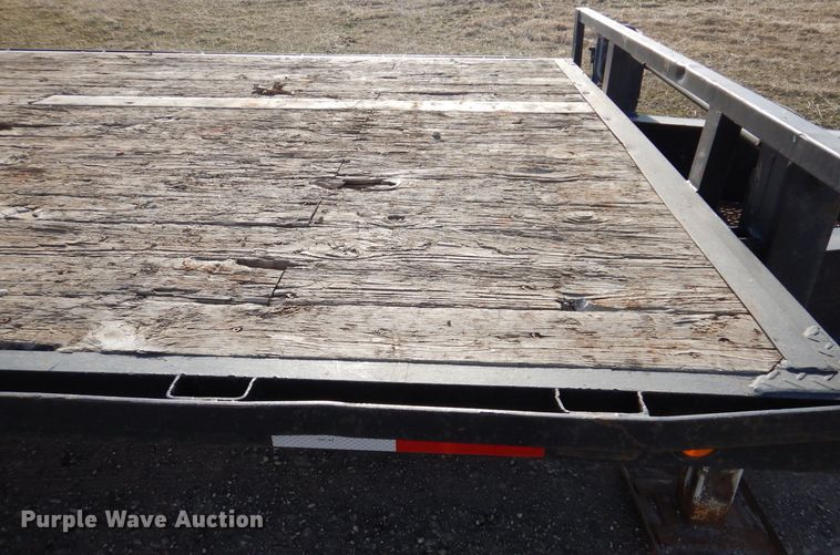 image for item MO9587 1999 PJ  equipment trailer