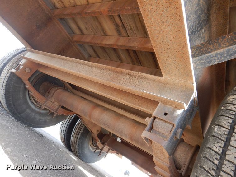 image for item MO9587 1999 PJ  equipment trailer