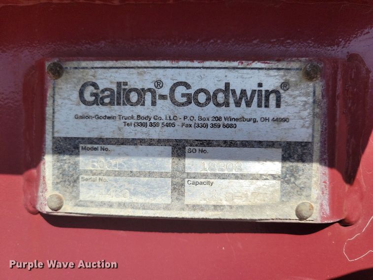 image for item MO9628 2006 Sterling LT9500  dump truck