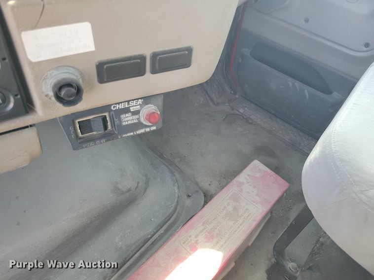 image for item MO9628 2006 Sterling LT9500  dump truck