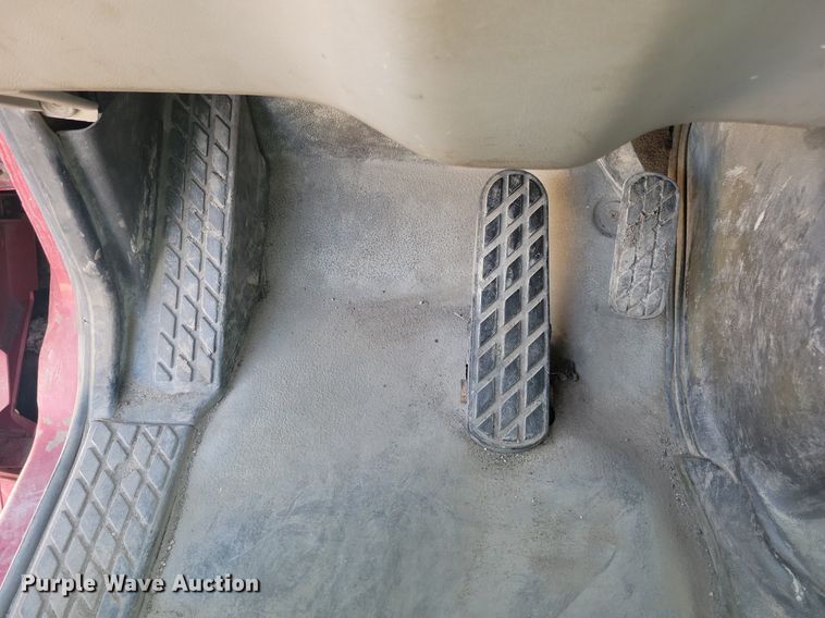 image for item MO9628 2006 Sterling LT9500  dump truck