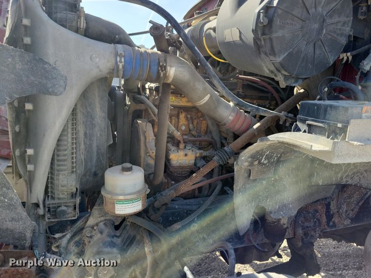 image for item MO9628 2006 Sterling LT9500  dump truck