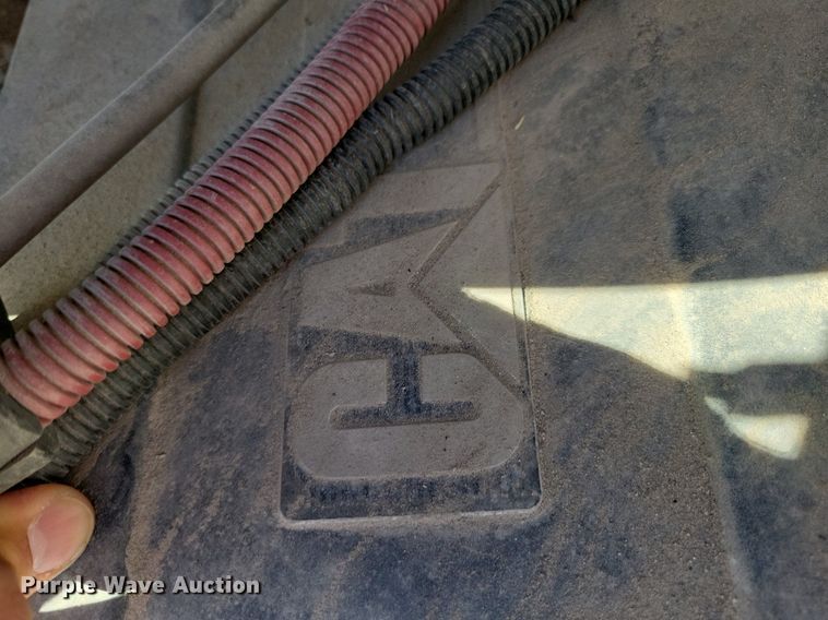 image for item MO9628 2006 Sterling LT9500  dump truck