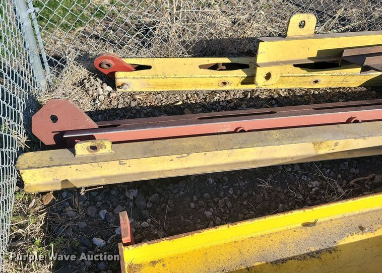 image for item MO9640 lifting and rigging equipment