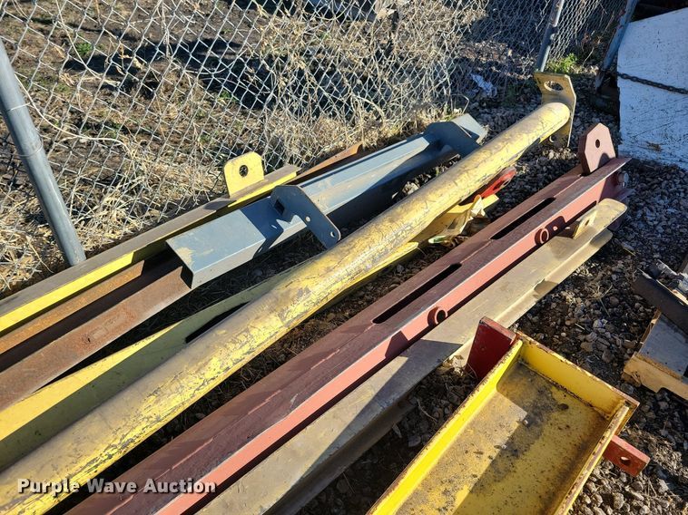 image for item MO9640 lifting and rigging equipment