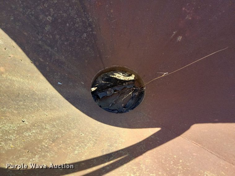 image for item MO9644 Concrete bucket