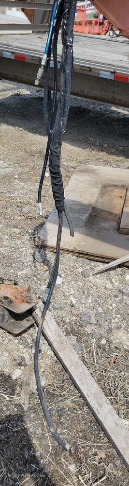 image for item MO9660 2007 JLG 600S  boom lift