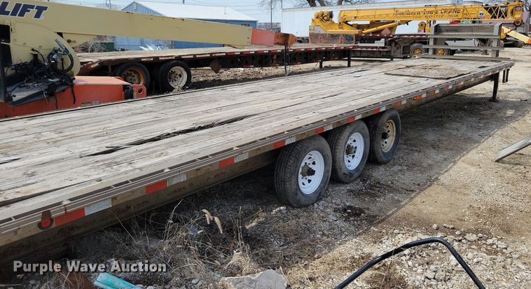 image for item MO9661 2007 Delta  Equipment trailer