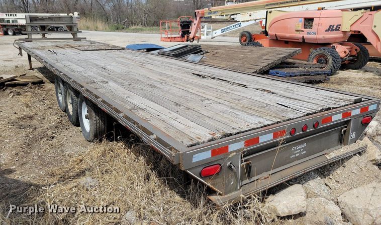 image for item MO9661 2007 Delta  Equipment trailer
