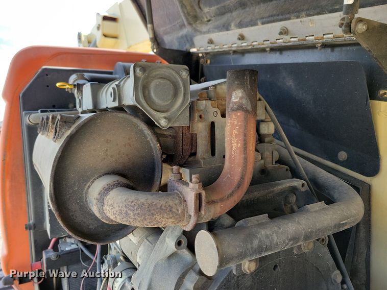 image for item MO9662 2001 JLG 800A  boom lift