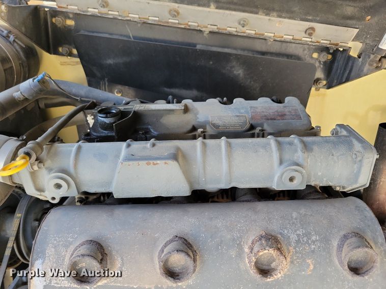 image for item MO9662 2001 JLG 800A  boom lift