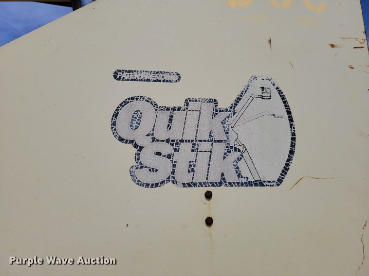 image for item MO9662 2001 JLG 800A  boom lift