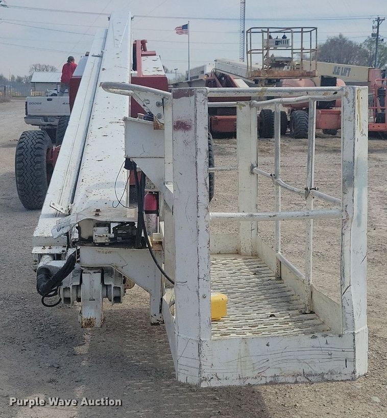 image for item MO9663 Snorkel TB80  boom lift