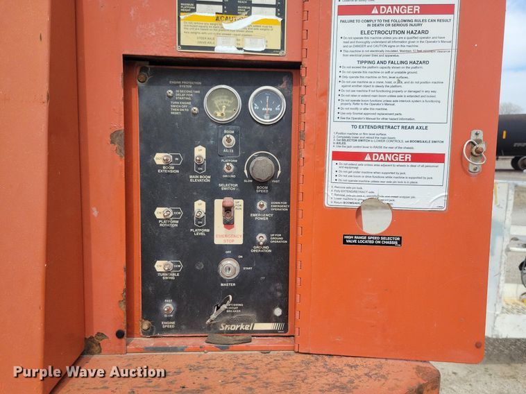 image for item MO9664 1999 Snorkel TB80  boom lift