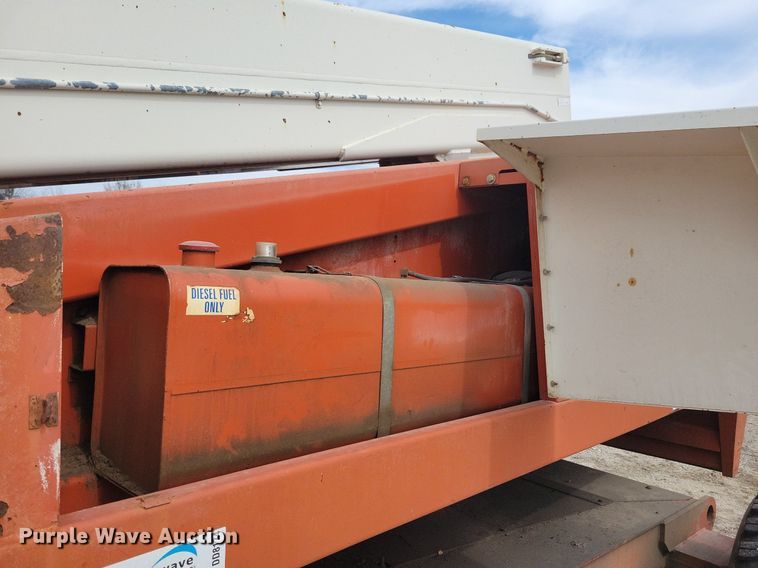 image for item MO9664 1999 Snorkel TB80  boom lift
