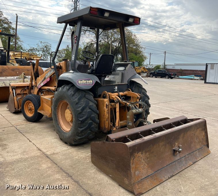 image for item MQ9867 2002 Case 570M XT  landscape tractor