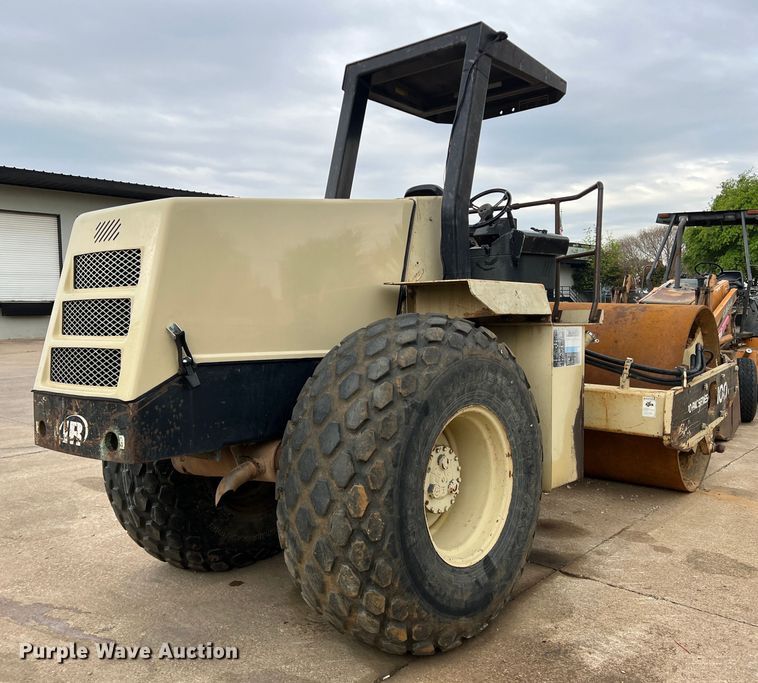 image for item MQ9868 1998 Ingersoll Rand SD100D TF  single drum vibratory roller