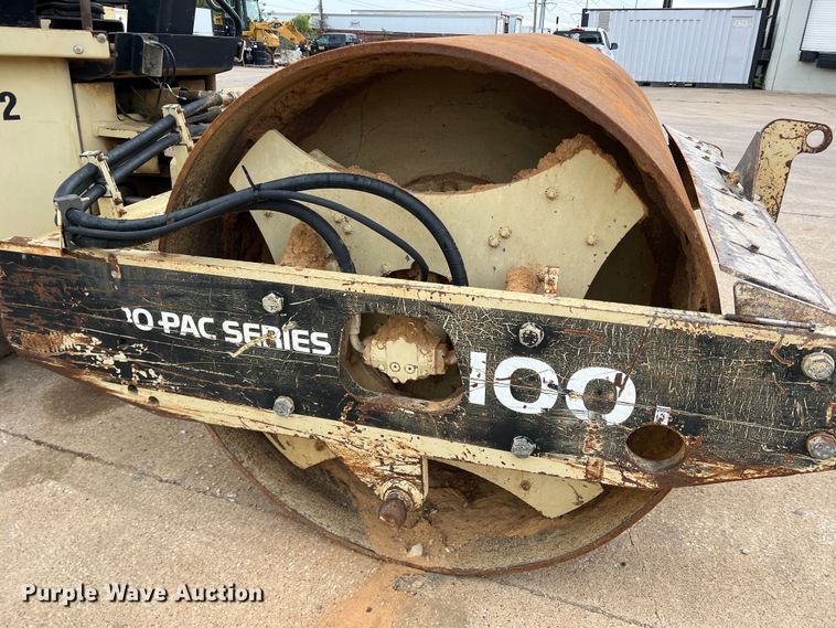 image for item MQ9868 1998 Ingersoll Rand SD100D TF  single drum vibratory roller