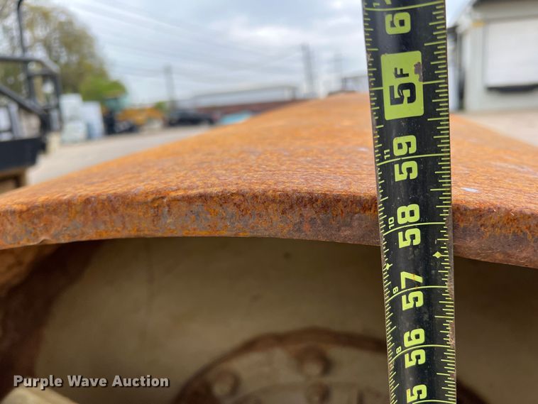 image for item MQ9868 1998 Ingersoll Rand SD100D TF  single drum vibratory roller