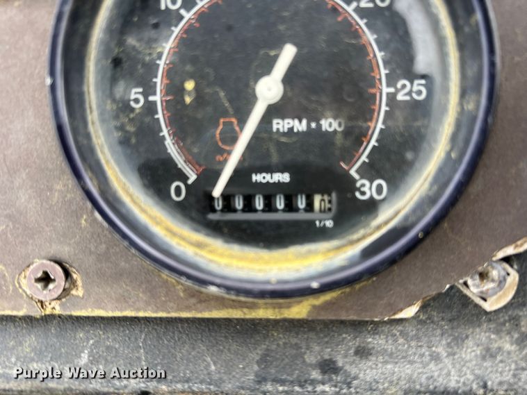 image for item MQ9868 1998 Ingersoll Rand SD100D TF  single drum vibratory roller