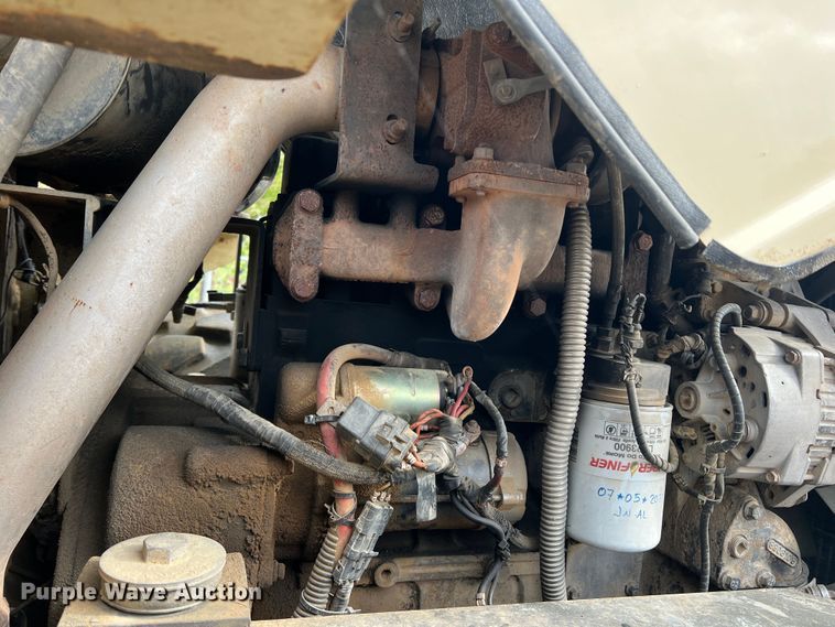 image for item MQ9868 1998 Ingersoll Rand SD100D TF  single drum vibratory roller