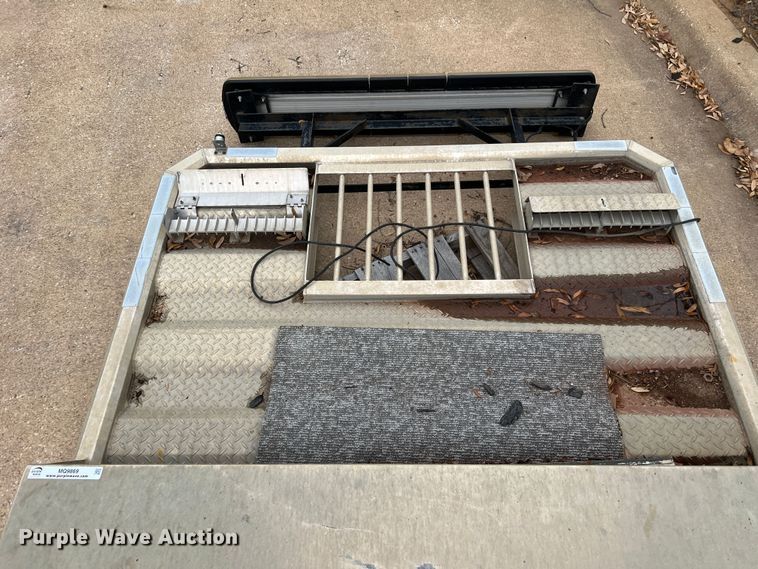 image for item MQ9869 Protech  headache rack